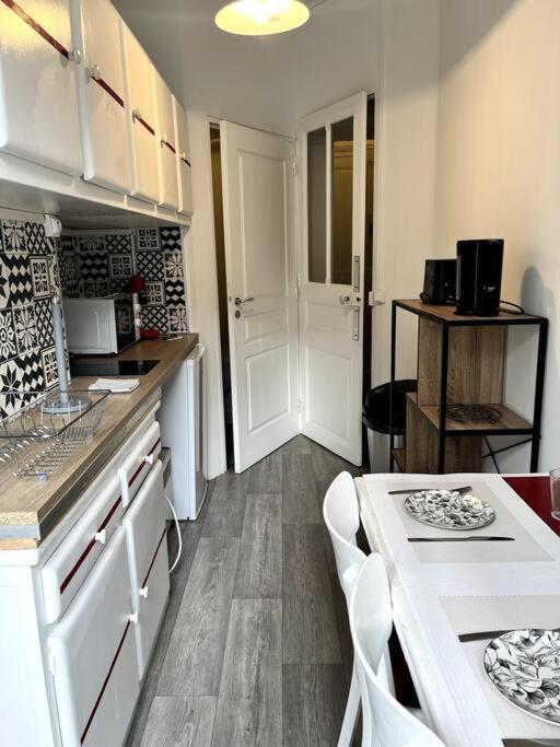 Studio Duquesne 1/2 Pers 낭트 외부 사진