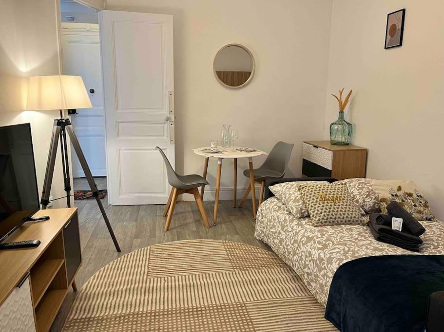 Studio Duquesne 1/2 Pers 낭트 외부 사진